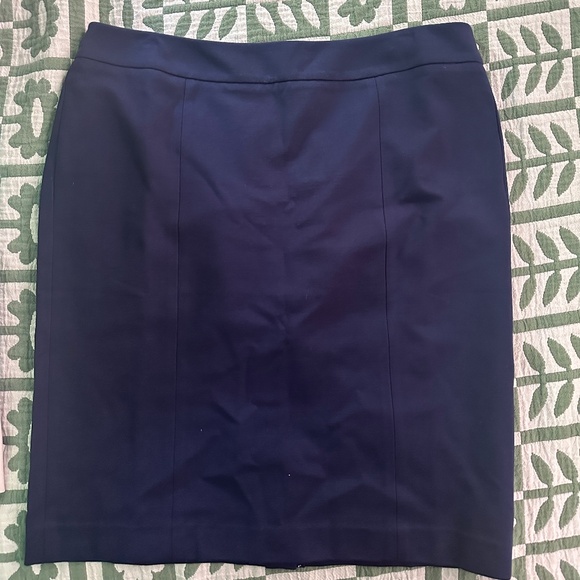Talbots a line navy skirt - Picture 1 of 2